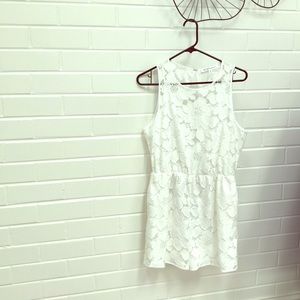BCBGeneration White lace romper